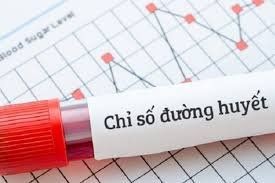 Người phụ nữ đang trong quá trình hồi phục sau sinh, cần chú ý theo dõi đường huyết